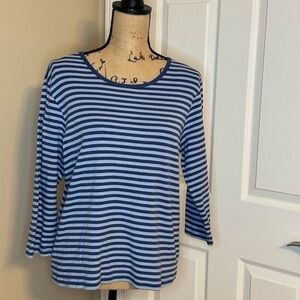 Women’s Onque Casuals blue stripes top Size XL